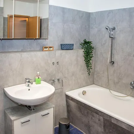 3 - Ferien & Monteur Maisonette In Magdeburg, H Apartmán *