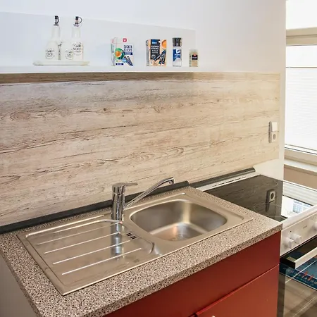 Apartament 3 - Ferien & Monteur Maisonette In Magdeburg, H *