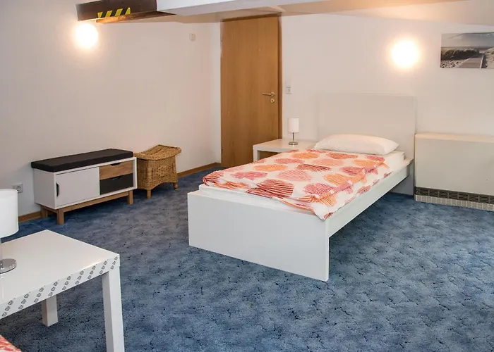 3 - Ferien & Monteur Maisonette In Magdeburg, H アパート